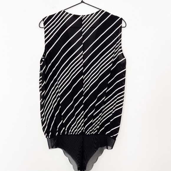 SPACE SIMONA CORSELLINI black white striped silk bodysuit with tie 42 med pre-ow - Picture 5 of 5